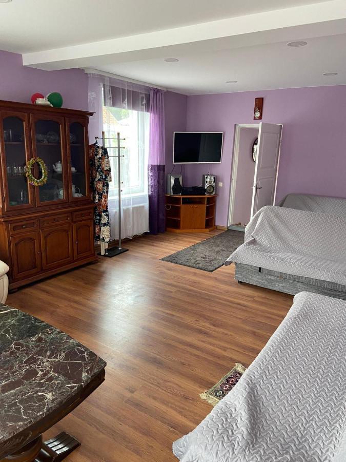Lauma Apartamento Kuldīga Exterior foto